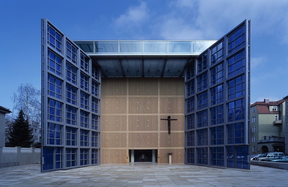 Herz-Jesu-Kirche 2002 in München