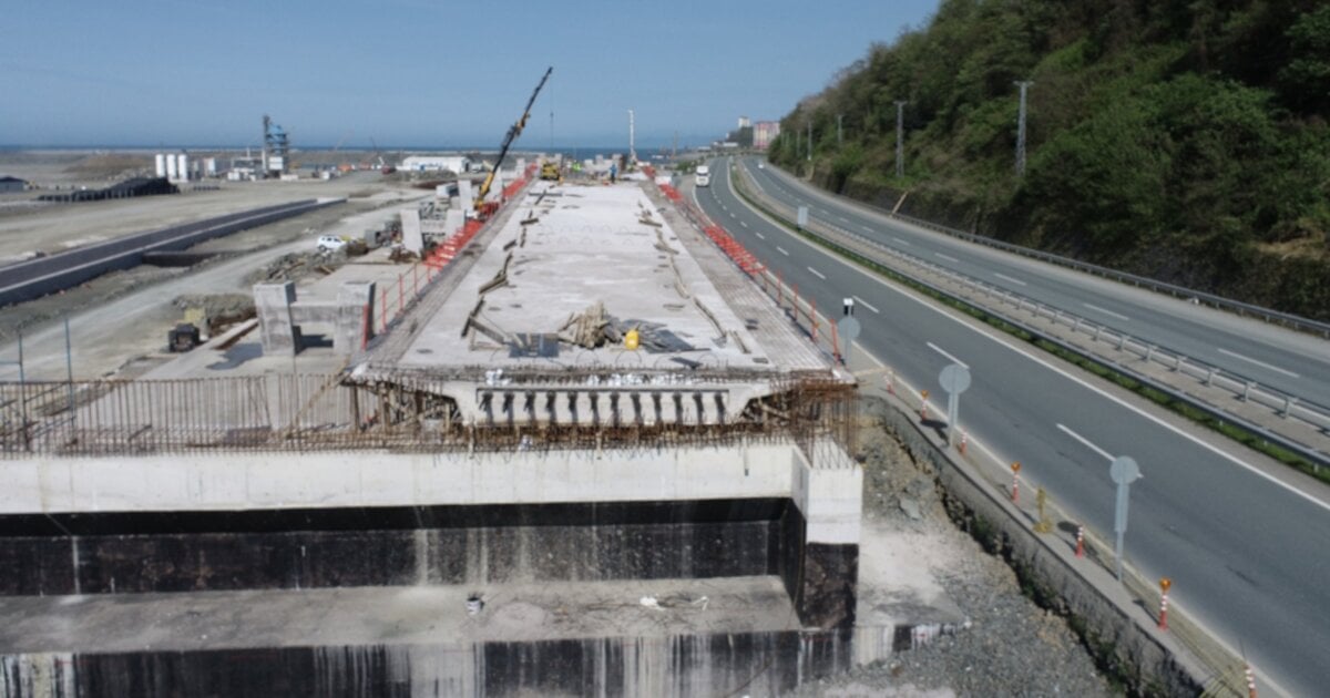 Rychlejší projektování mostů: Letištní most Rize-Artvin